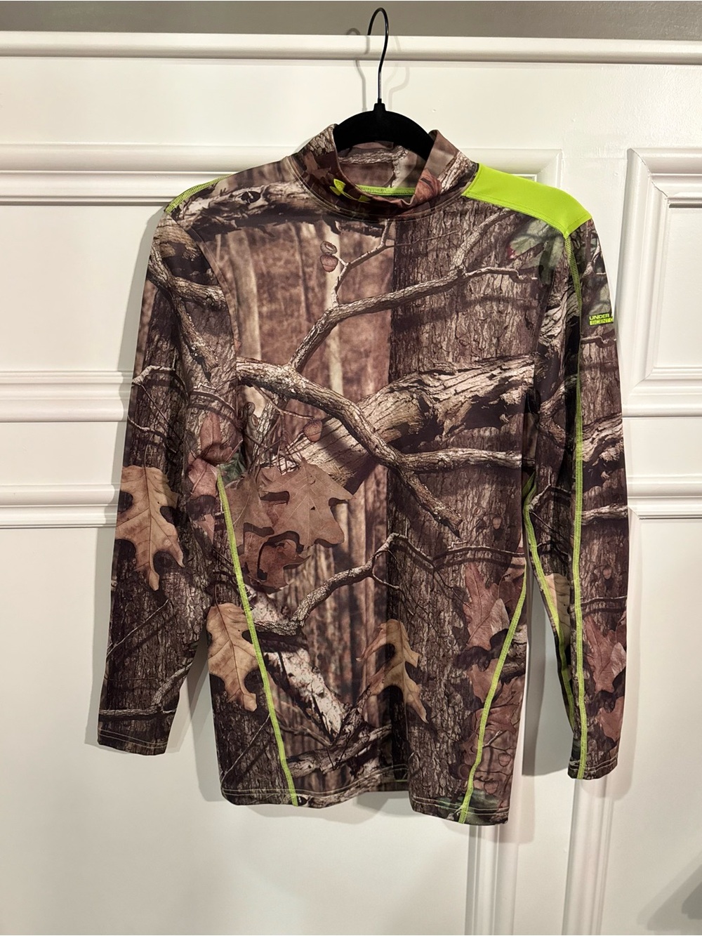 Under Armour Scent Control Camo Hunting Shirt Long Sleeve Mock Neck